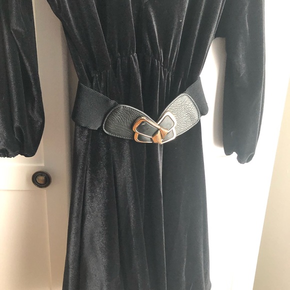 Velvet Mini dress - Picture 4 of 5